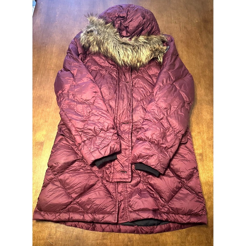 Abercrombie & Fitch Parka Jacket Womens S Maroon Quilted Insulated Hooded Zip Up
